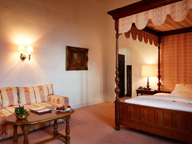 Hotel Und Restaurant Burg Schnellenberg Attendorn Eksteriør bilde