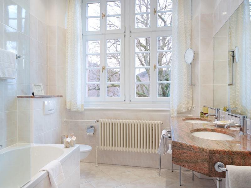 Hotel Und Restaurant Burg Schnellenberg Attendorn Eksteriør bilde
