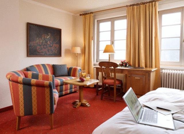 Hotel Und Restaurant Burg Schnellenberg Attendorn Eksteriør bilde