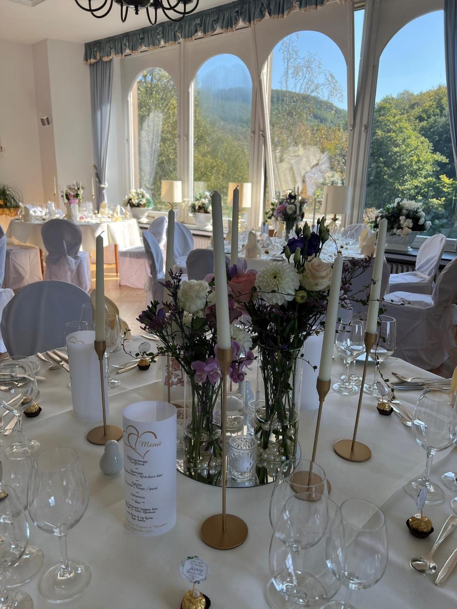 Hotel Und Restaurant Burg Schnellenberg Attendorn Eksteriør bilde